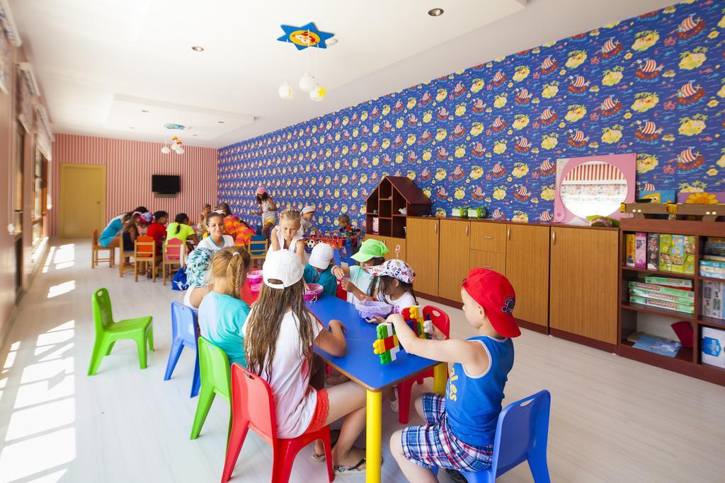 Club Hotel Turan Prince World - Kids Concept 시데 외부 사진